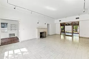 5680 Pine Tree Dr, Miami Beach, FL 33140 - Photo 8