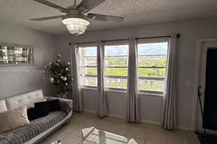 425 Southampton B, West Palm Beach, FL 33417 - Photo 16