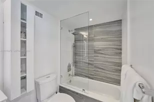 9195 Collins Ave, Surfside, FL 33154 - Photo 36
