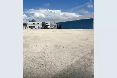 15151 W Dixie Hwy, North Miami Beach, FL 33162 - Photo 4