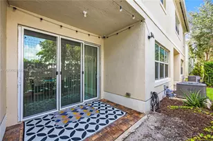 83 Palm Ln, Royal Palm Beach, FL 33411 - Photo 40