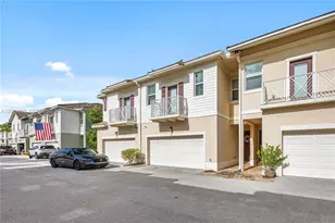 83 Palm Ln, Royal Palm Beach, FL 33411 - Photo 2