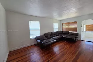 708 NE 4th St, Hallandale Beach, FL 33009 - Photo 4