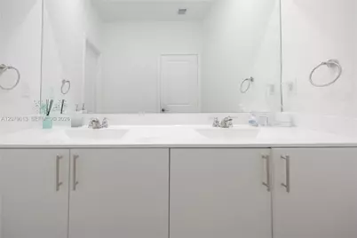 13609 SW 185th Ln, Miami, FL 33177 - Photo 28