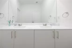 13609 SW 185th Ln, Miami, FL 33177 - Photo 28