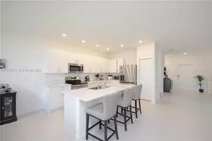 13609 SW 185th Ln, Miami, FL 33177 - Photo 10