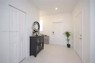13609 SW 185th Ln, Miami, FL 33177 - Photo 6