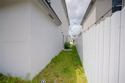 13609 SW 185th Ln, Miami, FL 33177 - Photo 50