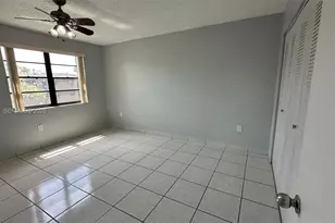 10425 SW 112th Ave, Miami, FL 33176 - Photo 6