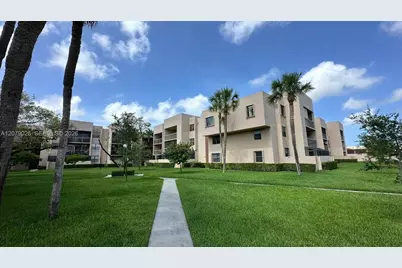 10425 SW 112th Ave #315, Miami, FL 33176 - Photo 1