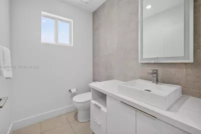 904 NE 15th Ave, Fort Lauderdale, FL 33304 - Photo 16