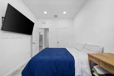 757 SW 11th St, Florida City, FL 33034 - Photo 20