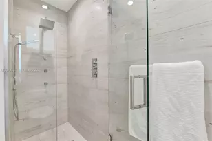617 NE 14th Ave, Fort Lauderdale, FL 33304 - Photo 18