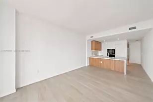1400 Biscayne Blvd, Miami, FL 33132 - Photo 6