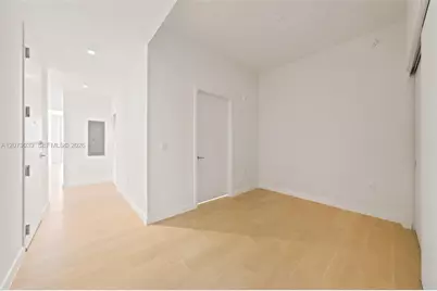 1400 Biscayne Blvd #1205, Miami, FL 33132 - Photo 16