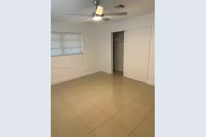 2024 NE 26th St #1, Wilton Manors, FL 33305 - Photo 12