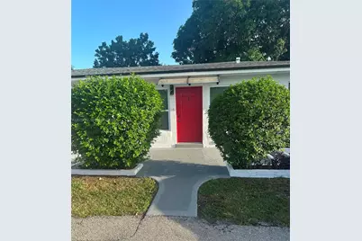 2024 NE 26th St #1, Wilton Manors, FL 33305 - Photo 1