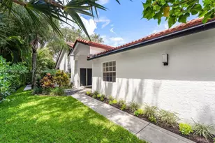18425 Via Di Verona, Boca Raton, FL 33496 - Photo 4