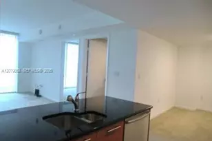 50 Biscayne Blvd, Miami, FL 33132 - Photo 6