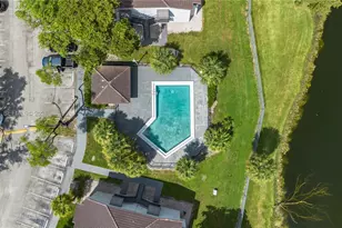 7155 NW 179th St, Hialeah, FL 33015 - Photo 22