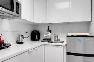 700 Biltmore Way, Coral Gables, FL 33134 - Photo 4