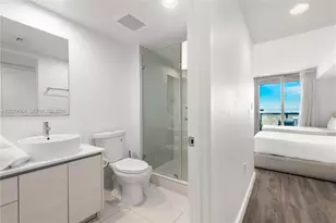 2602 E Hallandale Beach Blvd, Hallandale Beach, FL 33009 - Photo 14