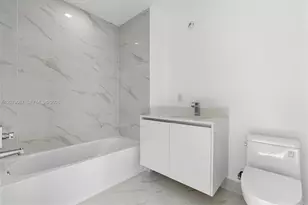 700 NE 24th St, Miami, FL 33137 - Photo 16