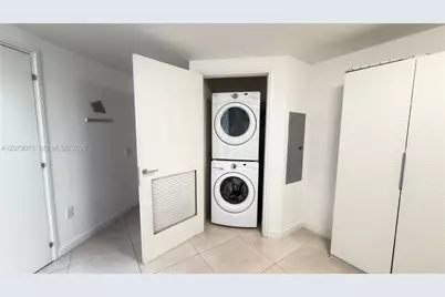 401 N Birch Rd #415, Fort Lauderdale, FL 33304 - Photo 22