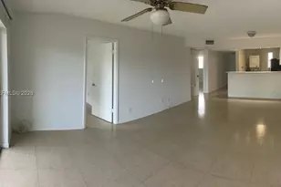 8020 N Colony Cir N, Tamarac, FL 33321 - Photo 14