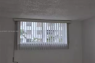 8320 NW 8th St, Miami, FL 33126 - Photo 30