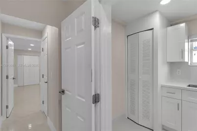 378 SW 6th St, Florida City, FL 33034 - Photo 22