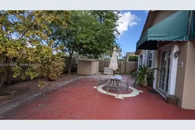 9771 NW 32nd St, Doral, FL 33172 - Photo 50