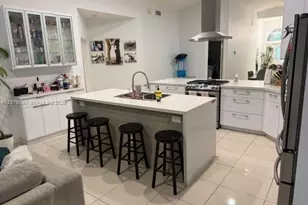 9771 NW 32nd St, Doral, FL 33172 - Photo 14