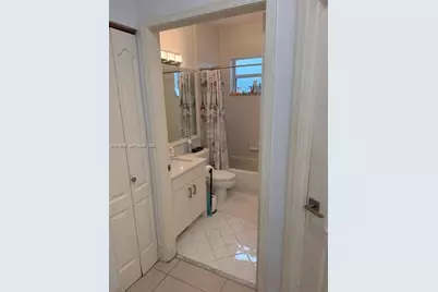 9771 NW 32nd St, Doral, FL 33172 - Photo 44