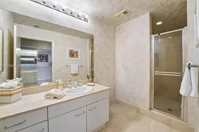 21150 Point Pl #3004, Aventura, FL 33180 - Photo 26
