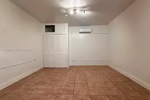 12906 NE 6th Ave, North Miami, FL 33161 - Photo 12
