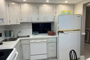 1350 Atlantic Shores Blvd, Hallandale Beach, FL 33009 - Photo 2