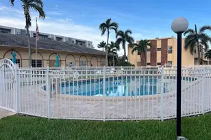 1350 Atlantic Shores Blvd, Hallandale Beach, FL 33009 - Photo 34