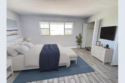 250 Layne Blvd #307, Hallandale Beach, FL 33009 - Photo 2