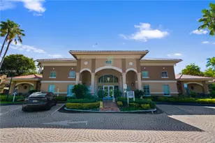 11701 SW 2nd St, Pembroke Pines, FL 33025 - Photo 4