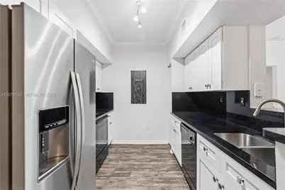 11701 SW 2nd St #5306, Pembroke Pines, FL 33025 - Photo 20