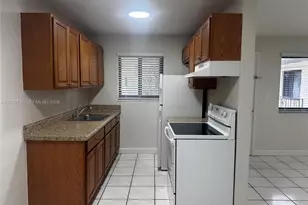 1310 W 29th St, Hialeah, FL 33012 - Photo 8