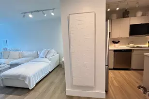 2899 Collins Ave, Miami Beach, FL 33140 - Photo 20