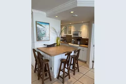 5313 Collins Av #710, Miami Beach, FL 33140 - Photo 10