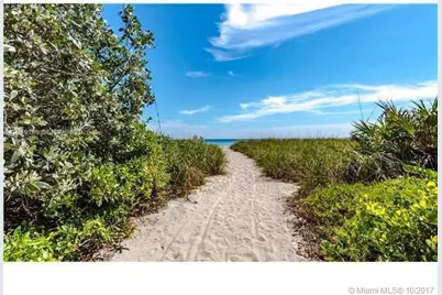 5005 Collins Ave #1202, Miami Beach, FL 33140 - Photo 26