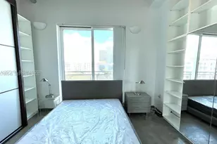 455 NE 25th St, Miami, FL 33137 - Photo 12