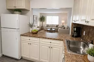 10900 SW 196th St, Cutler Bay, FL 33157 - Photo 2