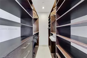 100 Lincoln Rd, Miami Beach, FL 33139 - Photo 10