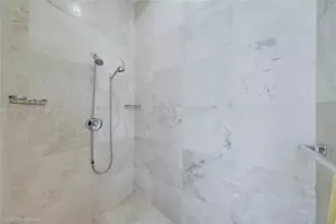 100 Lincoln Rd, Miami Beach, FL 33139 - Photo 14