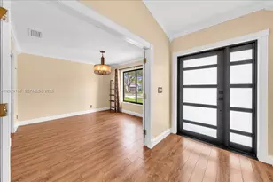 15056 SW 10th St, Sunrise, FL 33326 - Photo 8